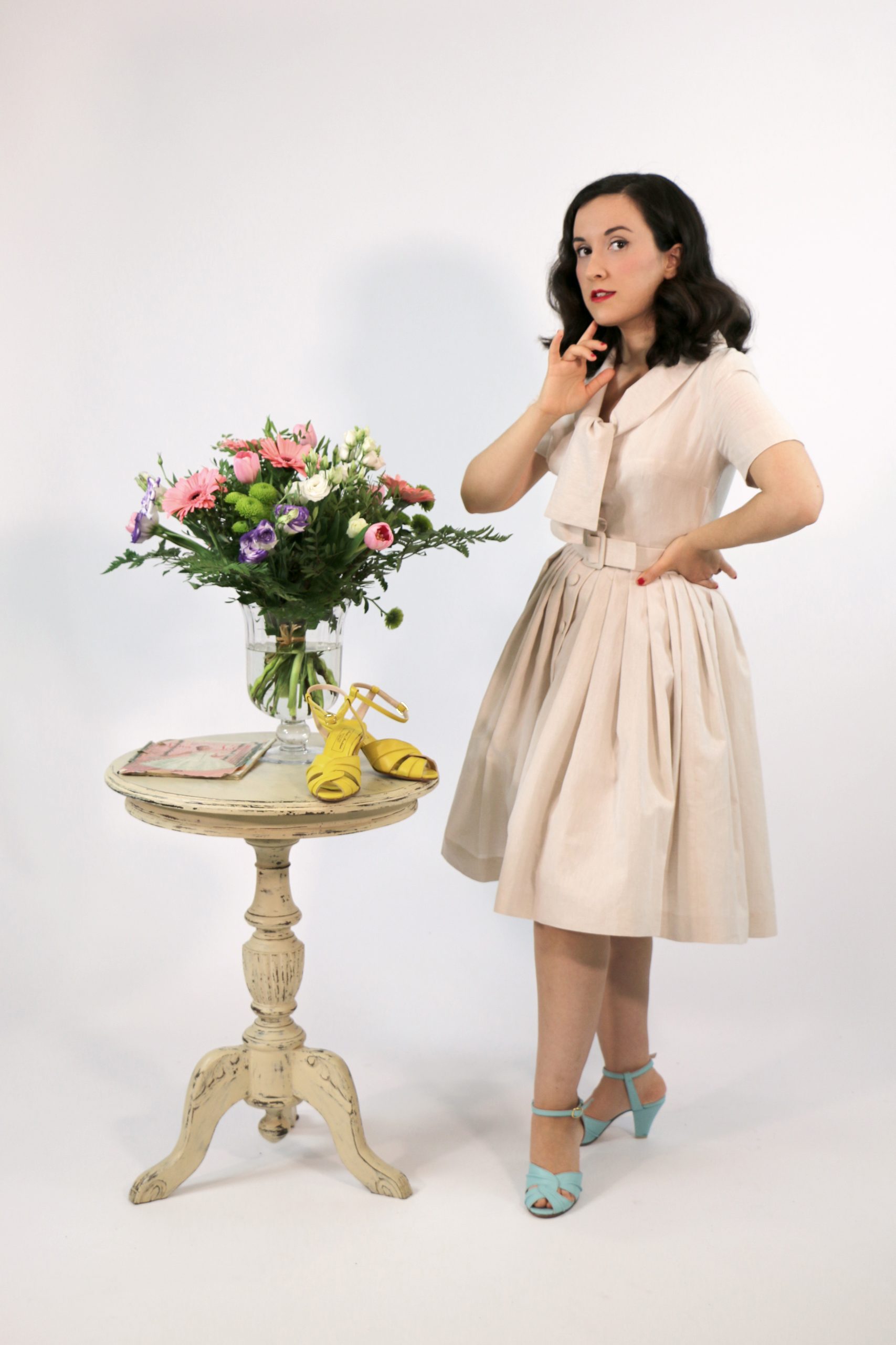 VESTIDO LINO A